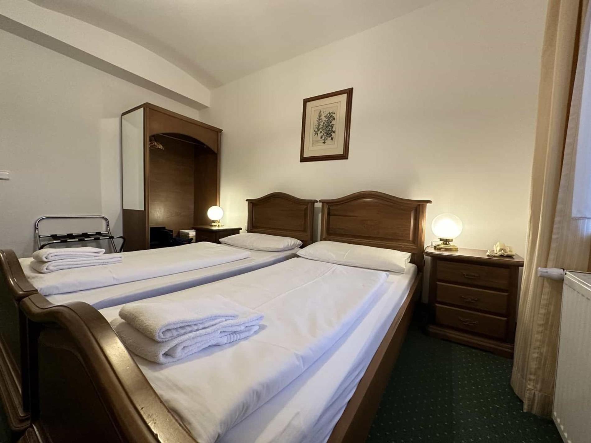 Hotel U Zamecku Cihelny Karlovy Vary Extérieur photo